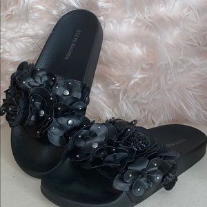 Steve Madden Floral Appliqué Sandals